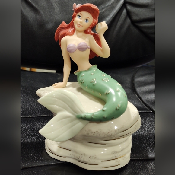 Lenox Other - LENOX DISNEY SHOWCASE COLLECTION ARIEL "LITTLE MERMAID" SITTING ON ROCK, 7.5 In